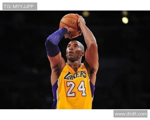 科比职业生涯数据统计分析:得分、助攻、篮板、荣誉全方位解读